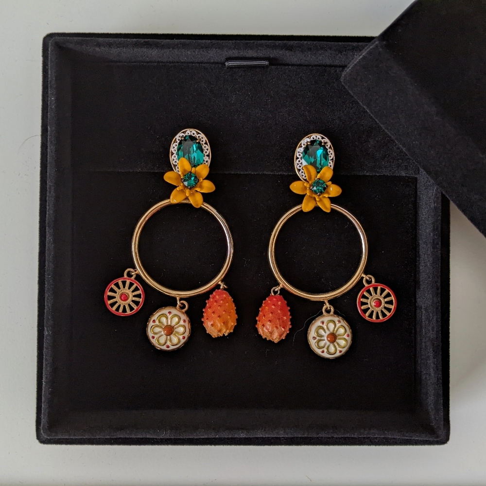 Dolce & Gabbana Embellished Clip-on Earnings